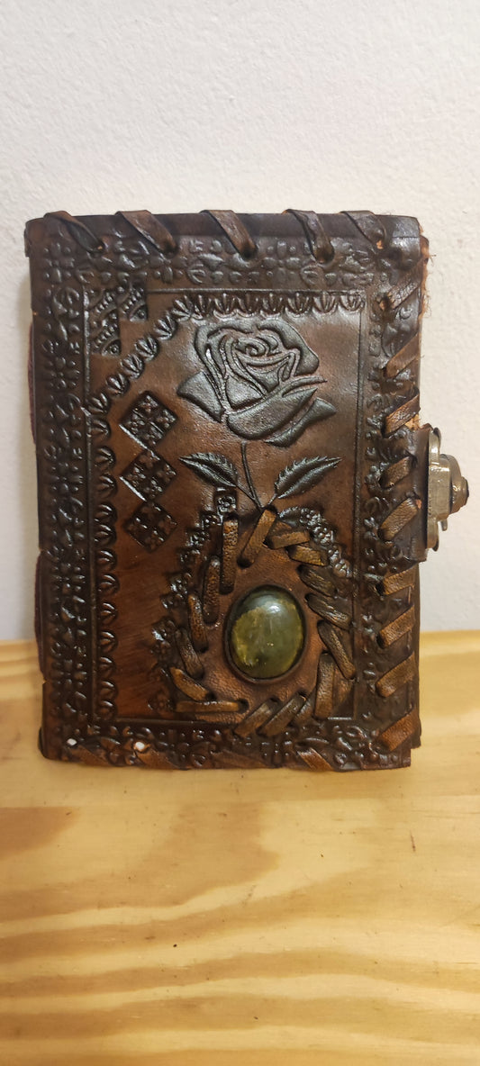 CARNET DE NOTES UNIQUE ET MAGNIFIQUEMENT FABRIQUÉ À LA MAIN