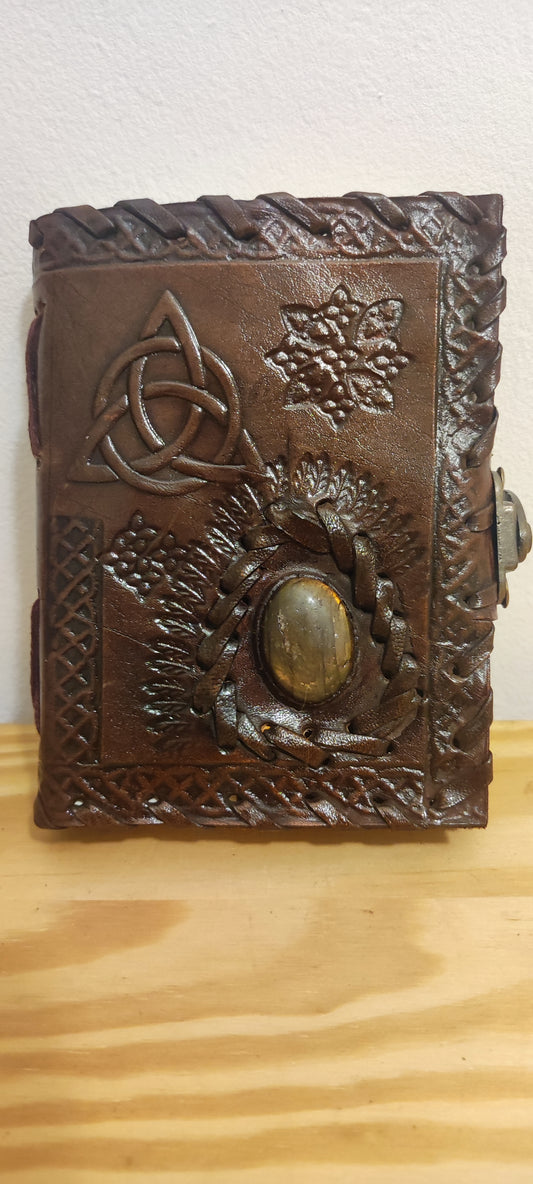 Grimoire/Notebook